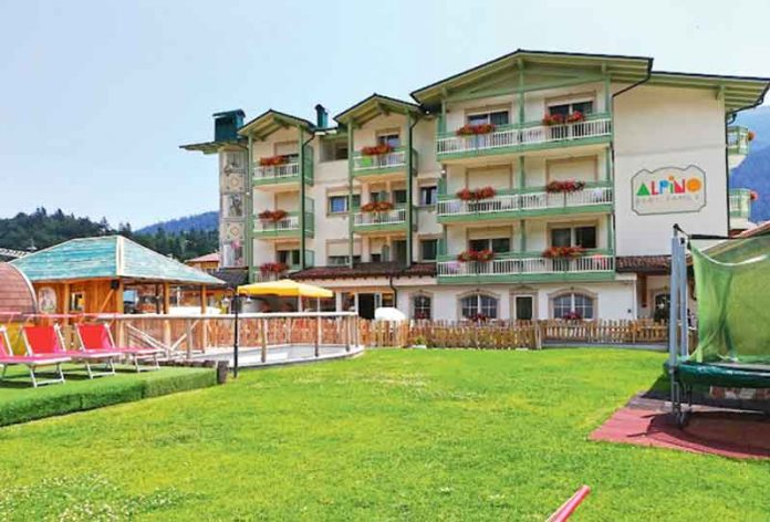 baby-family-hotel-italy-2020-11-23