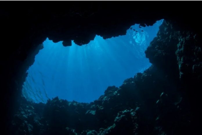 deep water deniz cukur coketlik mavi delik taam ja