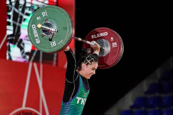 medine-amanova-amanowa-sport-turkmen-290323-012