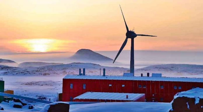 wind-turbine-in-antarctica