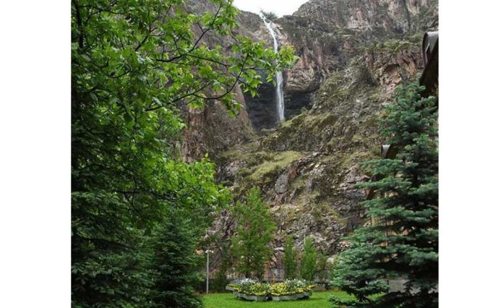 dushanbe-nature-mountain-president-dinning