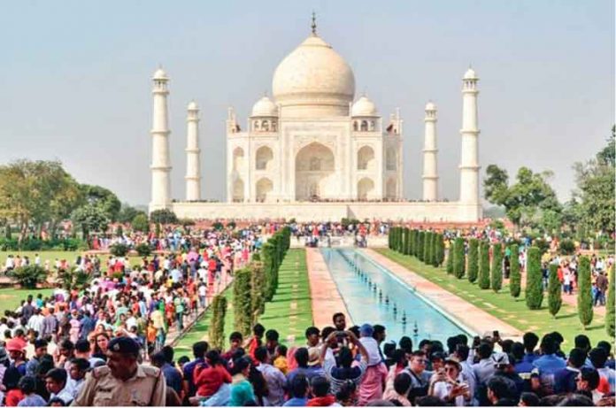india-agra-taj-mahal