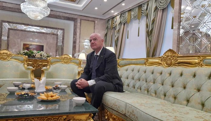 infantinio-fifa-in-turkmenistan-ashgabat-фифа-ашхабад