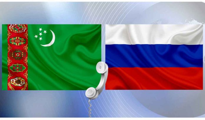 turkmen-rus-flags