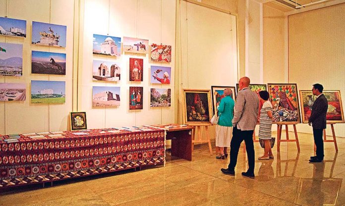 ruminya-romania-turkmen-cultural-days