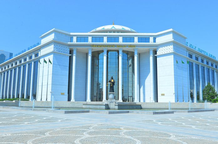 turkmenistanyn-adalat-kosgi-TYK