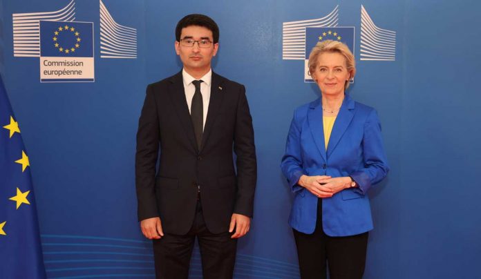 ambassador-s-palvanov-and-ursula-von-der-layen