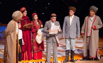 В городе Аркадаг состоялся показ спектакля «Döwlet daragty»