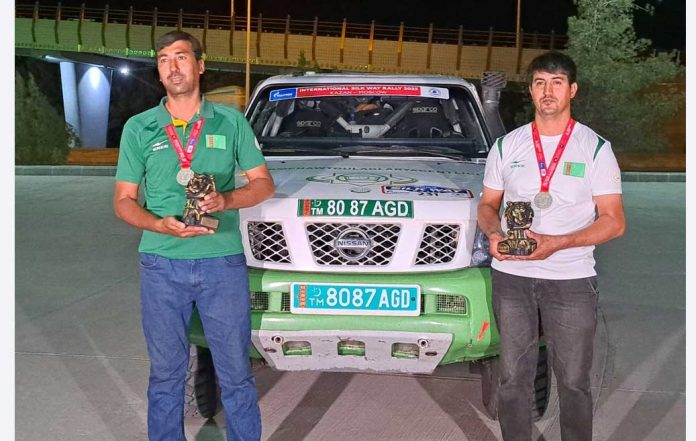 silkway-rally-turkmen-racers-ralli