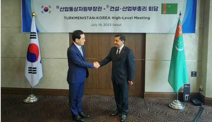 south-korea-meeting-koreya