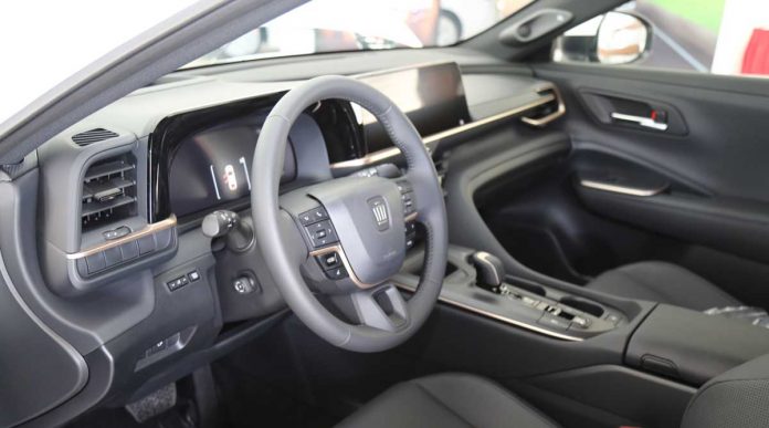 toyota-crown-unveiled-in-turkmenistan-market-inside-5X2A5689
