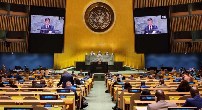 un-ga-bmg-bash-assambleya-Türkmenistanyň-maliýe-we-ykdysadyýet-ministri-S.Joraýew