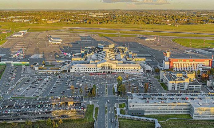 vilnius-airport-by_Augustas_Didzgalvis