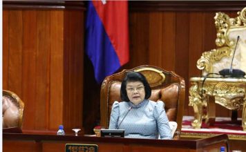Парламент Камбоджи впервые в истории избрал женщину председателем