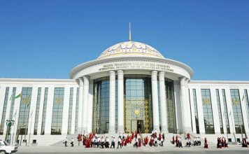 В Туркменистане подвели итоги в сфере образования за восемь месяцев
