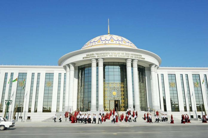 halkara-ynsanperwer-ylymlary-uniwersiteti-international-humanitarian-university-MHB_954567-(132)