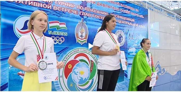 swimming-turkmen-dushanme-yuzmek-+
