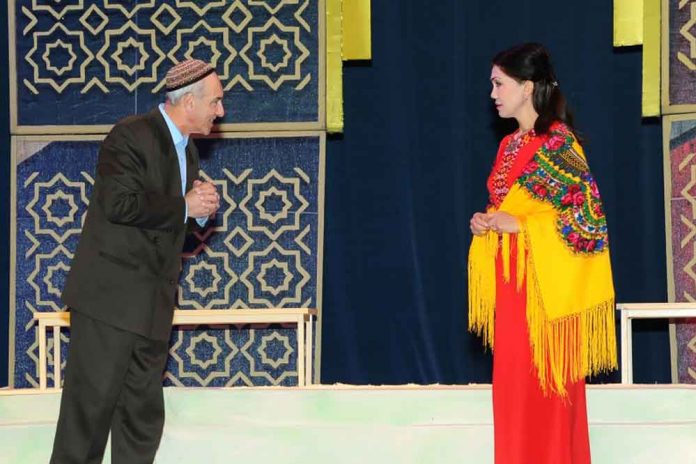 teatr-gulalek-akmyradowa-artist-turkmen-bash-drama--DSC_0351