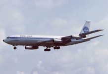 “Boeing 707” ýolagçy uçarynyň ilkinji gatnawy amala aşyryldy