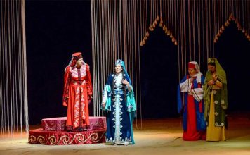 В Туркменистане открылась неделя театральной классики