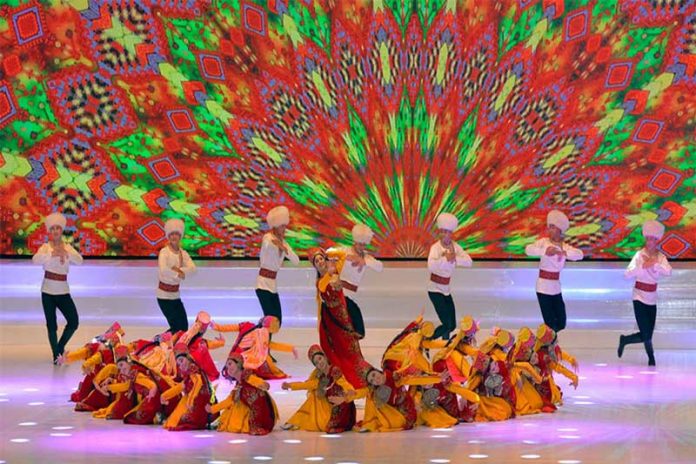 cumtural-days-in-usa-abs-nyn-albukerke-saherinde-turkmenistanyn-medeniyet-gunleri-geciriler-