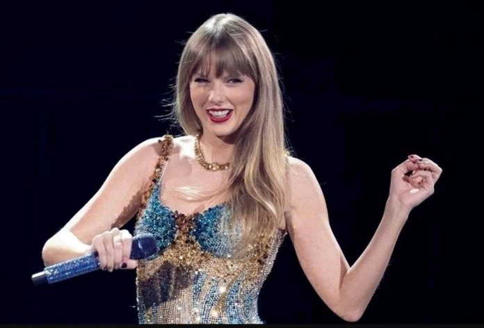 taylor swift aaa