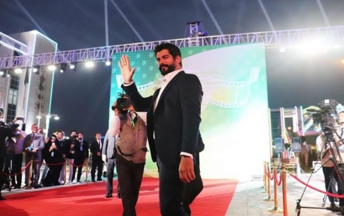 turk aktyor burak ozcivit