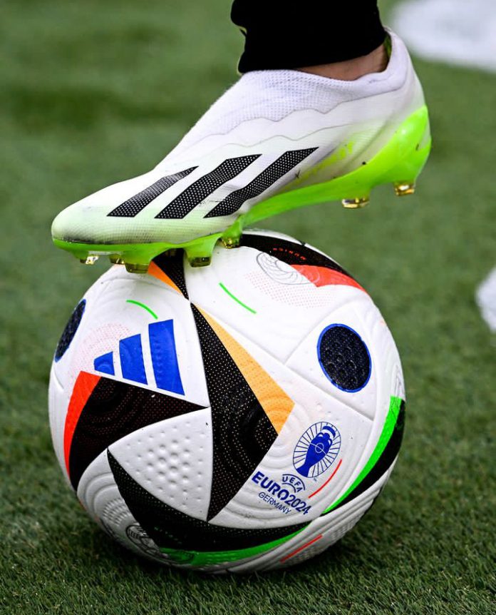 2024-euro-cup-adidas-fussballliebe-official-match-ball (9)