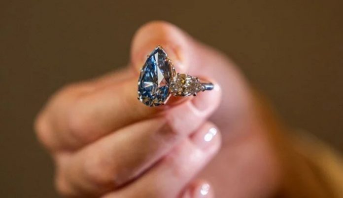blue diamond
