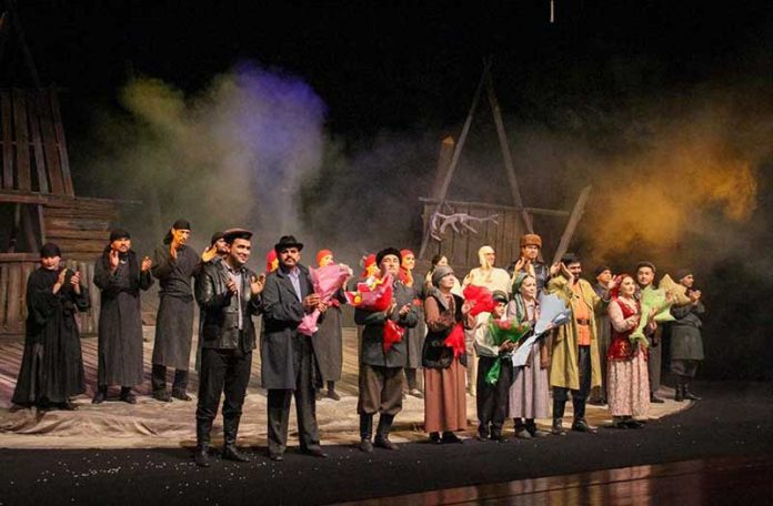 chingiz-aytmatov-ak-gami-teatr-sahna-oyny