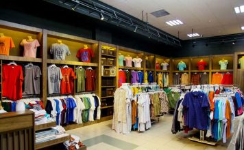 Туркменистан и Казахстан намерены создать приграничный торговый центр