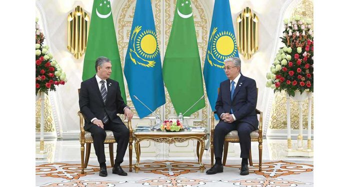 gurbanguly-berdimuhamedov-adn-kassym-jomart-tokaev-turkic-council