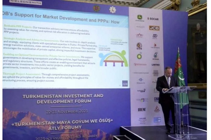 turkmenistan-invest-forum-maya-goyum-forum