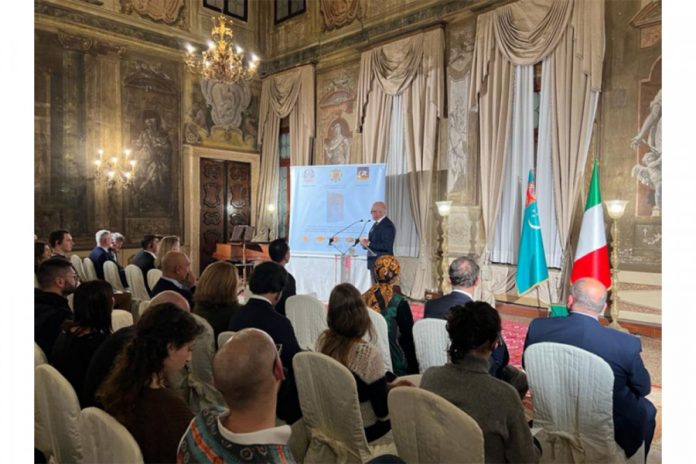 venice-wenesiyada-turkmenin-dowletlilik-yorelgesi-atly-kitabyn-italyan-dilindaki-nesirinin-tanysdyrylys-dabarasy-gecirildi-