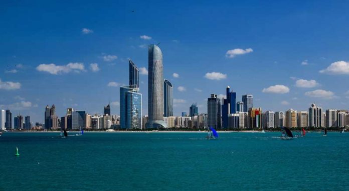Abu_dhabi_skylines_2014-abu-dabi-uas-bae-