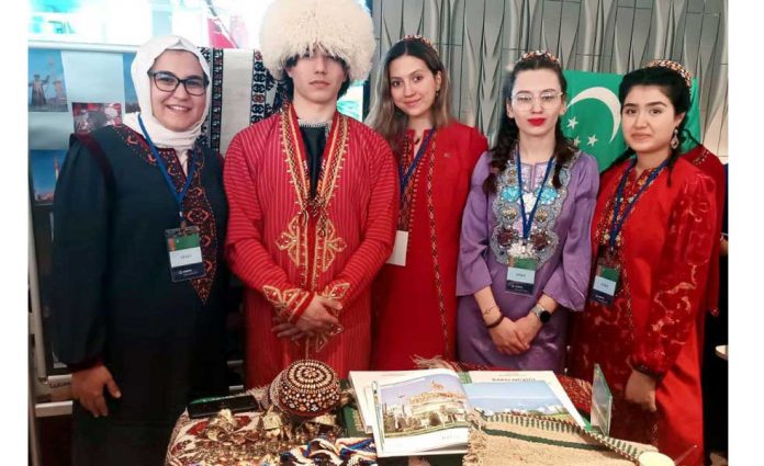 ankara-turkiyede-arkadag-serdarly-bagtyyar-yaslar-sygary-astynda-dabaraly-careler-gecirildi-B7JiAEcTvb