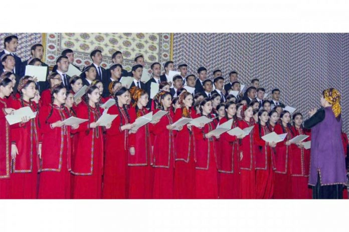 hor-turkmenistana-консерватория
