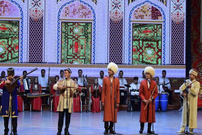 turkmenistanyn-medeniyet-we-sungat-ussatlary-turkiyede-we-fransiyada-is-saparynda-bolarlar