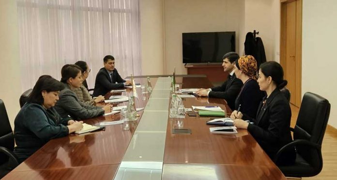 unfpa-turkmenistan-mfa-dim