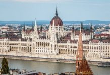 Wengriýanyň ýokary okuw mekdeplerine bakalawr maksatnamasy boýunça seçip alyş işi geçirilýär