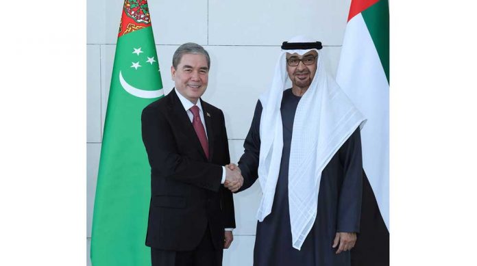 gurbanguly-berdimuhamedow-abu-dhabi-05-01-002