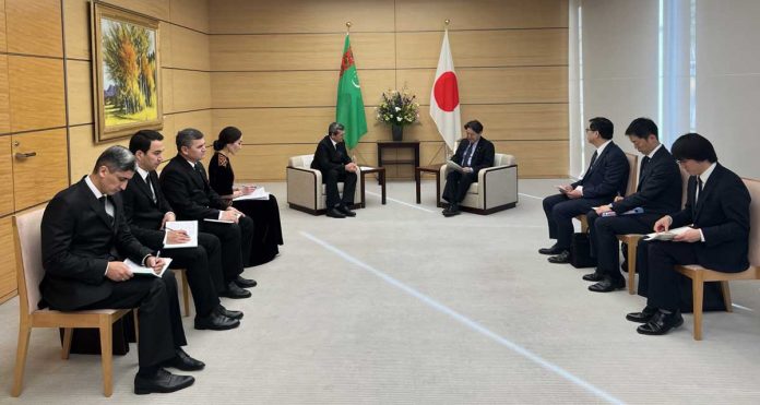 turkmenistan-mfa-in-japan--yapon