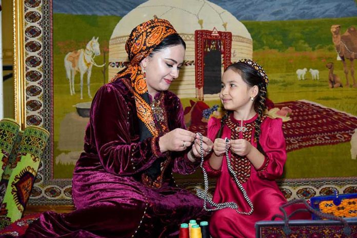 alaja-oryan-zenan-gyzjagaz-аладжа