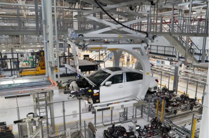 mexico car plant factory
