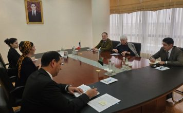 Замглавы МИД Туркменистана встретилась с главой торговой палаты «Франция-Туркменистан»