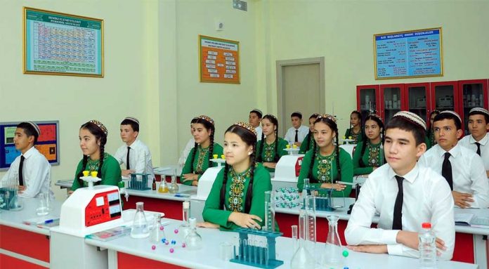 turkmen-pupils-students-olympiada-олимпиада-(1)