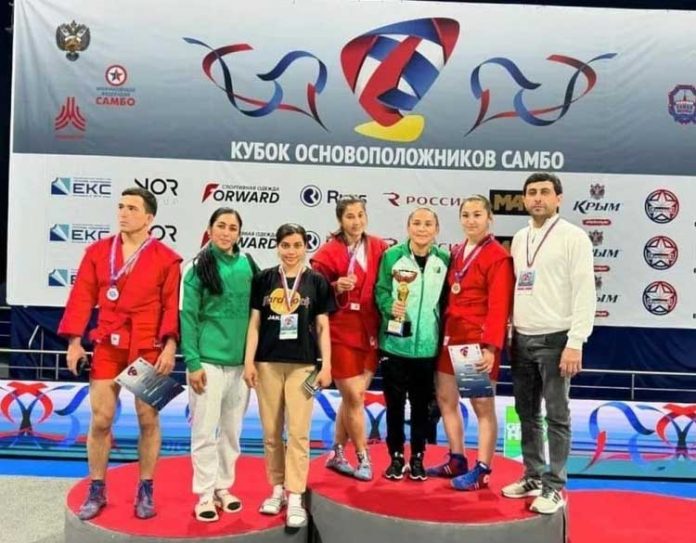 sambo-russia-73f0bd8c13c0afe7a806b5d4eb4638a3-750x5002
