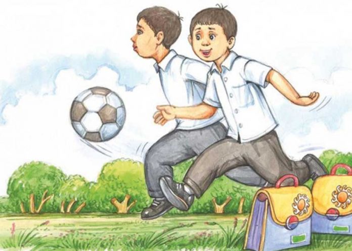 top-oynayan-cagalar-kids-children-playing-football