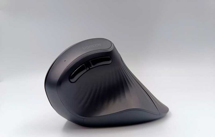 ugreen-vertical-mouse-c243457f0d