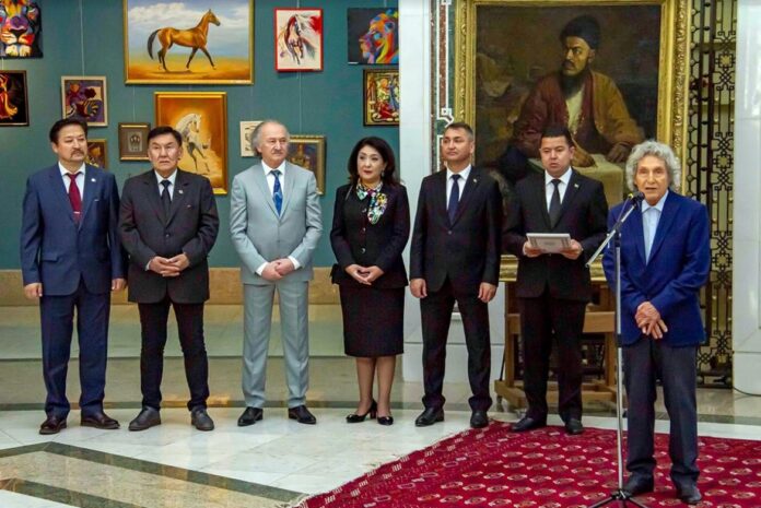 ayhan hajyyew 100 yyllyk saragt babayew